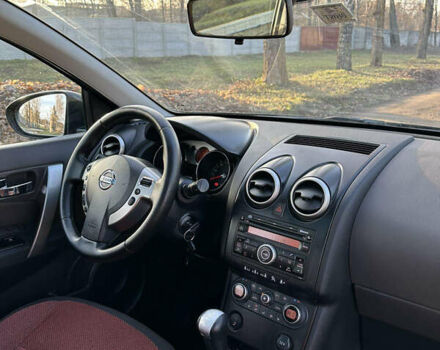 Черный Ниссан Кашкай, объемом двигателя 1.6 л и пробегом 196 тыс. км за 8599 $, фото 15 на Automoto.ua