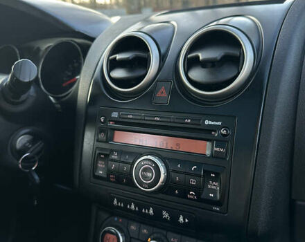 Черный Ниссан Кашкай, объемом двигателя 1.6 л и пробегом 196 тыс. км за 8599 $, фото 14 на Automoto.ua