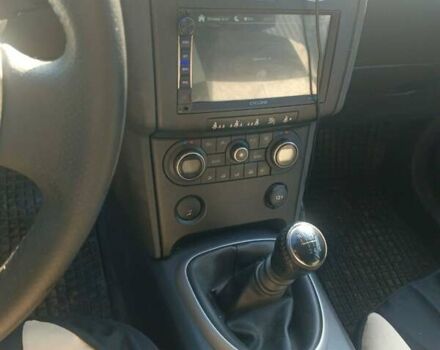 Черный Ниссан Кашкай, объемом двигателя 2 л и пробегом 283 тыс. км за 8200 $, фото 6 на Automoto.ua