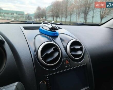 Черный Ниссан Кашкай, объемом двигателя 2 л и пробегом 167 тыс. км за 7999 $, фото 36 на Automoto.ua