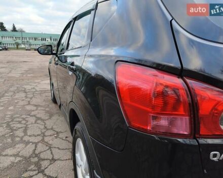 Черный Ниссан Кашкай, объемом двигателя 2 л и пробегом 167 тыс. км за 7999 $, фото 18 на Automoto.ua