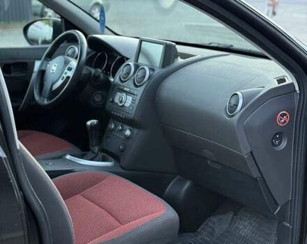 Черный Ниссан Кашкай, объемом двигателя 1.6 л и пробегом 197 тыс. км за 6000 $, фото 11 на Automoto.ua