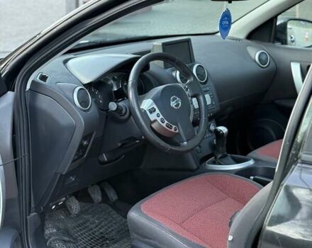 Черный Ниссан Кашкай, объемом двигателя 1.6 л и пробегом 197 тыс. км за 6000 $, фото 14 на Automoto.ua