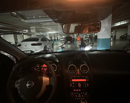 Черный Ниссан Кашкай, объемом двигателя 2 л и пробегом 166 тыс. км за 8900 $, фото 15 на Automoto.ua