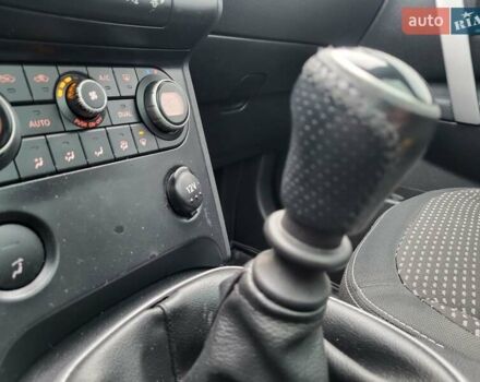 Черный Ниссан Кашкай, объемом двигателя 1.5 л и пробегом 239 тыс. км за 8900 $, фото 74 на Automoto.ua