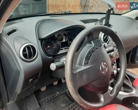 Черный Ниссан Кашкай, объемом двигателя 1.6 л и пробегом 220 тыс. км за 7900 $, фото 13 на Automoto.ua