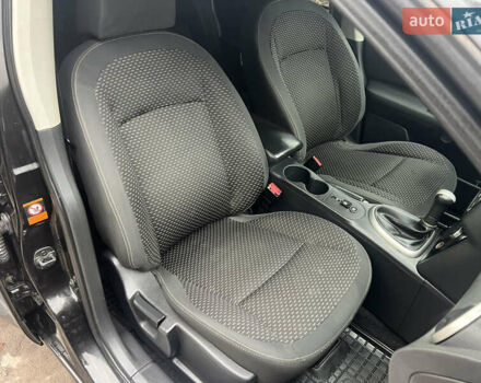 Черный Ниссан Кашкай, объемом двигателя 1.6 л и пробегом 212 тыс. км за 7499 $, фото 22 на Automoto.ua