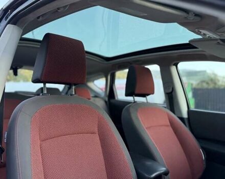 Черный Ниссан Кашкай, объемом двигателя 1.6 л и пробегом 197 тыс. км за 6000 $, фото 21 на Automoto.ua