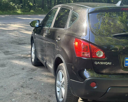 Чорний Ніссан Кашкай, об'ємом двигуна 2 л та пробігом 300 тис. км за 7400 $, фото 6 на Automoto.ua