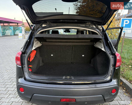 Черный Ниссан Кашкай, объемом двигателя 2 л и пробегом 252 тыс. км за 9100 $, фото 15 на Automoto.ua