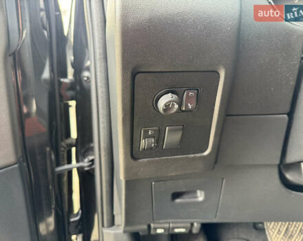 Черный Ниссан Кашкай, объемом двигателя 2 л и пробегом 185 тыс. км за 6999 $, фото 30 на Automoto.ua