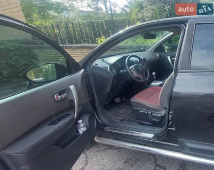 Черный Ниссан Кашкай, объемом двигателя 2 л и пробегом 118 тыс. км за 8999 $, фото 4 на Automoto.ua