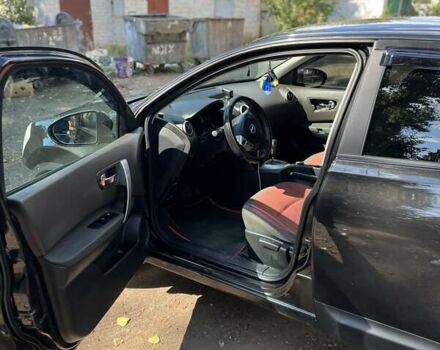 Черный Ниссан Кашкай, объемом двигателя 2 л и пробегом 230 тыс. км за 8700 $, фото 1 на Automoto.ua