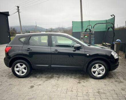 Черный Ниссан Кашкай, объемом двигателя 1.5 л и пробегом 240 тыс. км за 8000 $, фото 3 на Automoto.ua