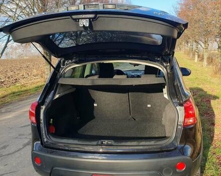 Чорний Ніссан Кашкай, об'ємом двигуна 1.46 л та пробігом 235 тис. км за 7300 $, фото 3 на Automoto.ua