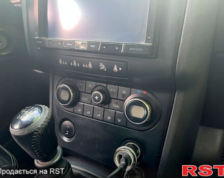 Черный Ниссан Кашкай, объемом двигателя 1.6 л и пробегом 214 тыс. км за 7500 $, фото 9 на Automoto.ua