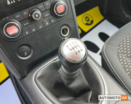 Черный Ниссан Кашкай, объемом двигателя 1.5 л и пробегом 290 тыс. км за 8600 $, фото 10 на Automoto.ua