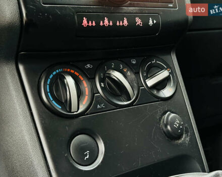 Черный Ниссан Кашкай, объемом двигателя 2 л и пробегом 329 тыс. км за 7200 $, фото 29 на Automoto.ua