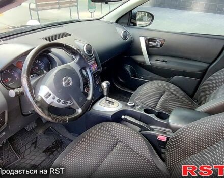 Черный Ниссан Кашкай, объемом двигателя 2 л и пробегом 139 тыс. км за 7850 $, фото 6 на Automoto.ua