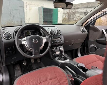 Чорний Ніссан Кашкай, об'ємом двигуна 1.6 л та пробігом 200 тис. км за 7500 $, фото 4 на Automoto.ua