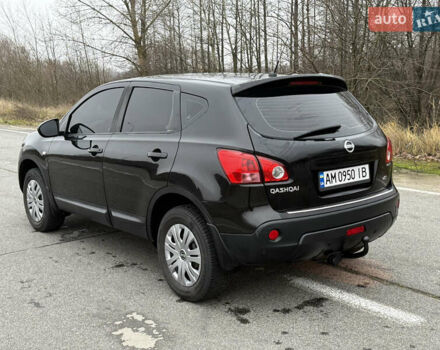 Черный Ниссан Кашкай, объемом двигателя 1.5 л и пробегом 289 тыс. км за 7900 $, фото 4 на Automoto.ua