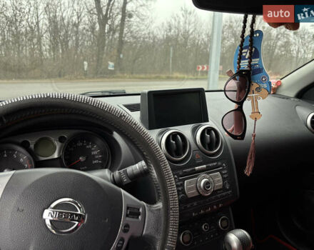 Черный Ниссан Кашкай, объемом двигателя 2 л и пробегом 150 тыс. км за 9200 $, фото 19 на Automoto.ua