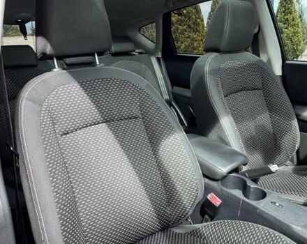 Черный Ниссан Кашкай, объемом двигателя 2 л и пробегом 251 тыс. км за 8500 $, фото 35 на Automoto.ua