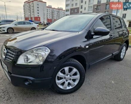 Черный Ниссан Кашкай, объемом двигателя 2 л и пробегом 65 тыс. км за 10400 $, фото 10 на Automoto.ua