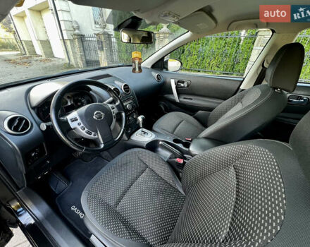 Черный Ниссан Кашкай, объемом двигателя 2 л и пробегом 202 тыс. км за 9500 $, фото 20 на Automoto.ua