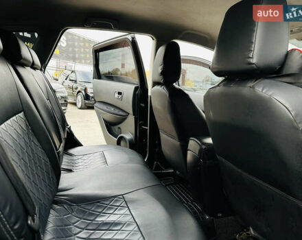 Черный Ниссан Кашкай, объемом двигателя 2 л и пробегом 329 тыс. км за 7200 $, фото 17 на Automoto.ua