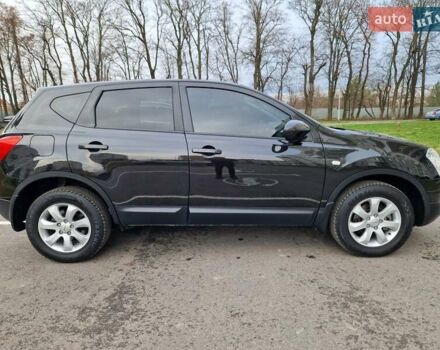 Черный Ниссан Кашкай, объемом двигателя 2 л и пробегом 65 тыс. км за 10400 $, фото 29 на Automoto.ua