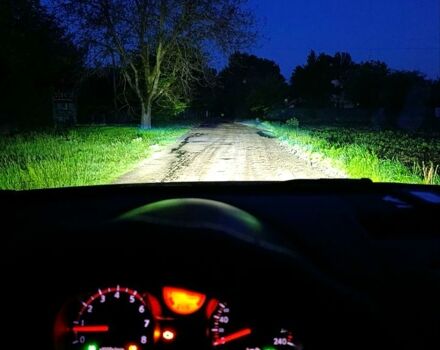 Чорний Ніссан Кашкай, об'ємом двигуна 2 л та пробігом 310 тис. км за 8500 $, фото 9 на Automoto.ua