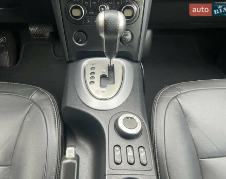 Черный Ниссан Кашкай, объемом двигателя 2 л и пробегом 127 тыс. км за 8700 $, фото 69 на Automoto.ua