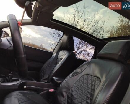 Черный Ниссан Кашкай, объемом двигателя 1.5 л и пробегом 310 тыс. км за 9600 $, фото 7 на Automoto.ua