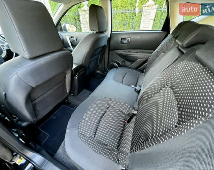 Черный Ниссан Кашкай, объемом двигателя 2 л и пробегом 202 тыс. км за 9500 $, фото 26 на Automoto.ua