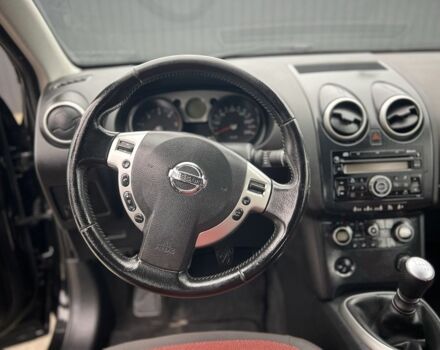 Черный Ниссан Кашкай, объемом двигателя 1.5 л и пробегом 240 тыс. км за 8000 $, фото 9 на Automoto.ua