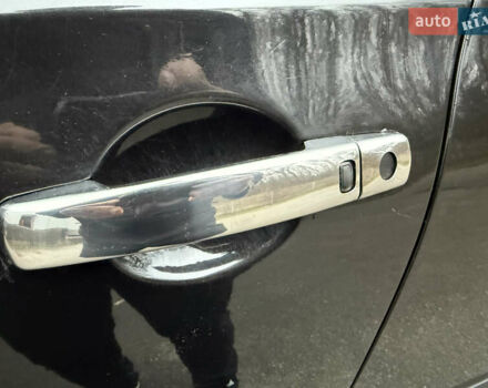 Чорний Ніссан Кашкай, об'ємом двигуна 2 л та пробігом 287 тис. км за 7500 $, фото 31 на Automoto.ua