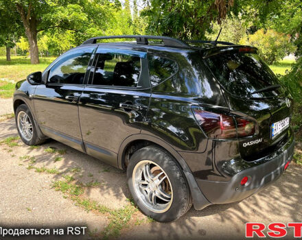 Черный Ниссан Кашкай, объемом двигателя 1.6 л и пробегом 214 тыс. км за 7500 $, фото 2 на Automoto.ua