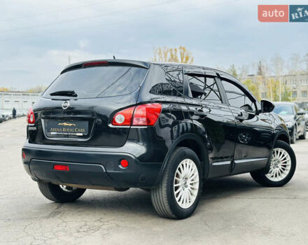 Черный Ниссан Кашкай, объемом двигателя 2 л и пробегом 329 тыс. км за 7200 $, фото 1 на Automoto.ua