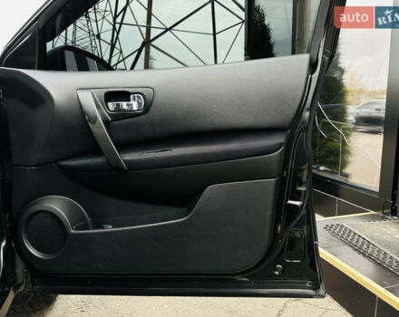 Черный Ниссан Кашкай, объемом двигателя 2 л и пробегом 329 тыс. км за 7200 $, фото 24 на Automoto.ua