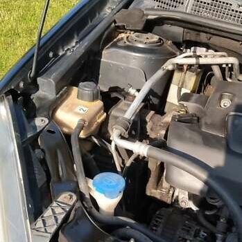 Черный Ниссан Кашкай, объемом двигателя 2 л и пробегом 261 тыс. км за 9499 $, фото 16 на Automoto.ua