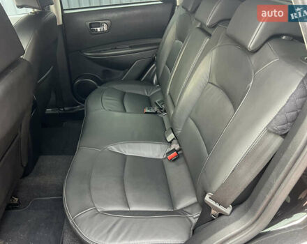 Черный Ниссан Кашкай, объемом двигателя 2 л и пробегом 127 тыс. км за 8700 $, фото 60 на Automoto.ua