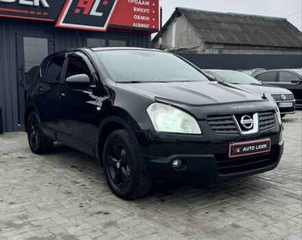 Черный Ниссан Кашкай, объемом двигателя 2 л и пробегом 215 тыс. км за 8300 $, фото 1 на Automoto.ua