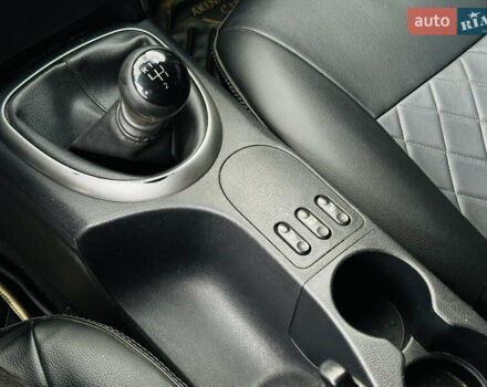 Черный Ниссан Кашкай, объемом двигателя 2 л и пробегом 329 тыс. км за 7200 $, фото 30 на Automoto.ua