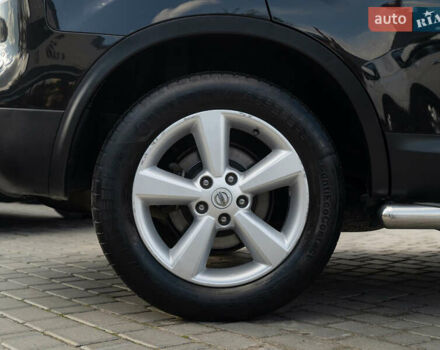 Черный Ниссан Кашкай, объемом двигателя 2 л и пробегом 175 тыс. км за 8400 $, фото 8 на Automoto.ua