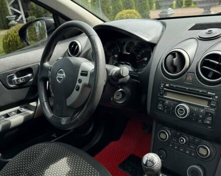 Черный Ниссан Кашкай, объемом двигателя 2 л и пробегом 251 тыс. км за 8500 $, фото 41 на Automoto.ua