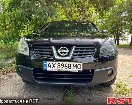 Черный Ниссан Кашкай, объемом двигателя 1.6 л и пробегом 214 тыс. км за 7500 $, фото 7 на Automoto.ua