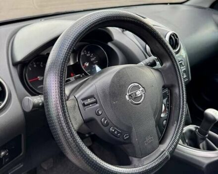 Чорний Ніссан Кашкай, об'ємом двигуна 1.6 л та пробігом 239 тис. км за 7800 $, фото 2 на Automoto.ua