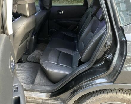 Черный Ниссан Кашкай, объемом двигателя 2 л и пробегом 190 тыс. км за 8200 $, фото 7 на Automoto.ua