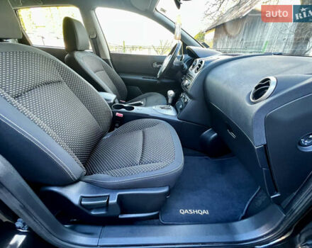 Черный Ниссан Кашкай, объемом двигателя 2 л и пробегом 202 тыс. км за 9500 $, фото 36 на Automoto.ua